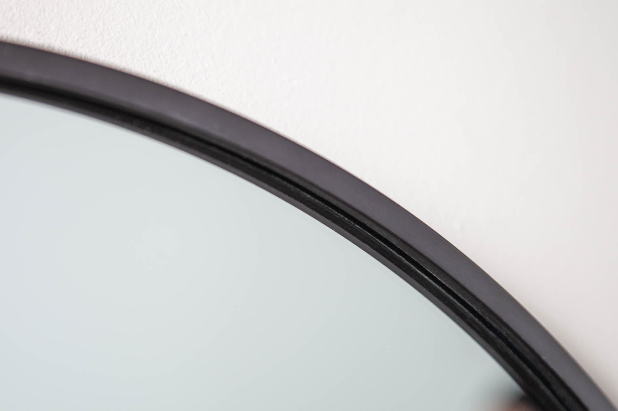 Designové nástěnné zrcadlo Daiwa 60 cm černé